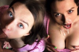 Порно мама заставляет лизать дочку после школы