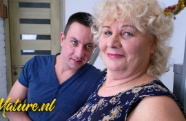 Порно ролики дочь спалила мать