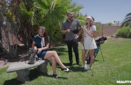 Рианна голая