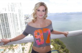 Порно видео кастинг вудмана мама и дочь